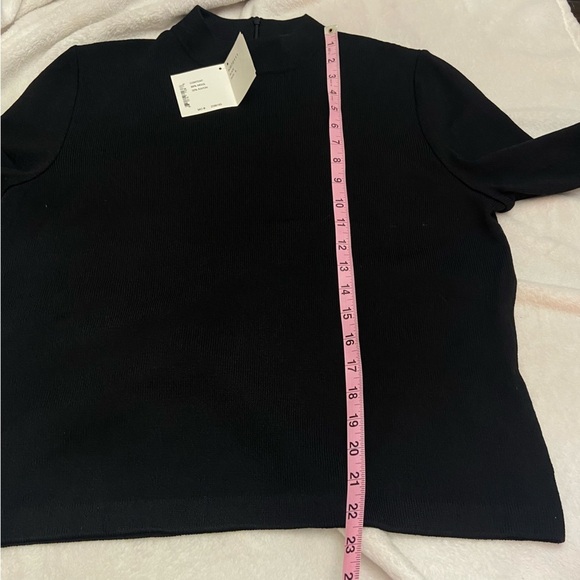 New! St. John Knits Black Mock Neck Long Sleeve Pullover Top NWT 16071 - Picture 10 of 11